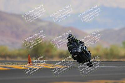 media/Sep-11-2022-SoCal Trackdays (Sun) [[81b7e951af]]/Turn 14 (1130am)/